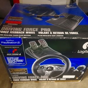 Logitech Driving Force Pro